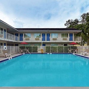 Motel Kissimmee FL Pool