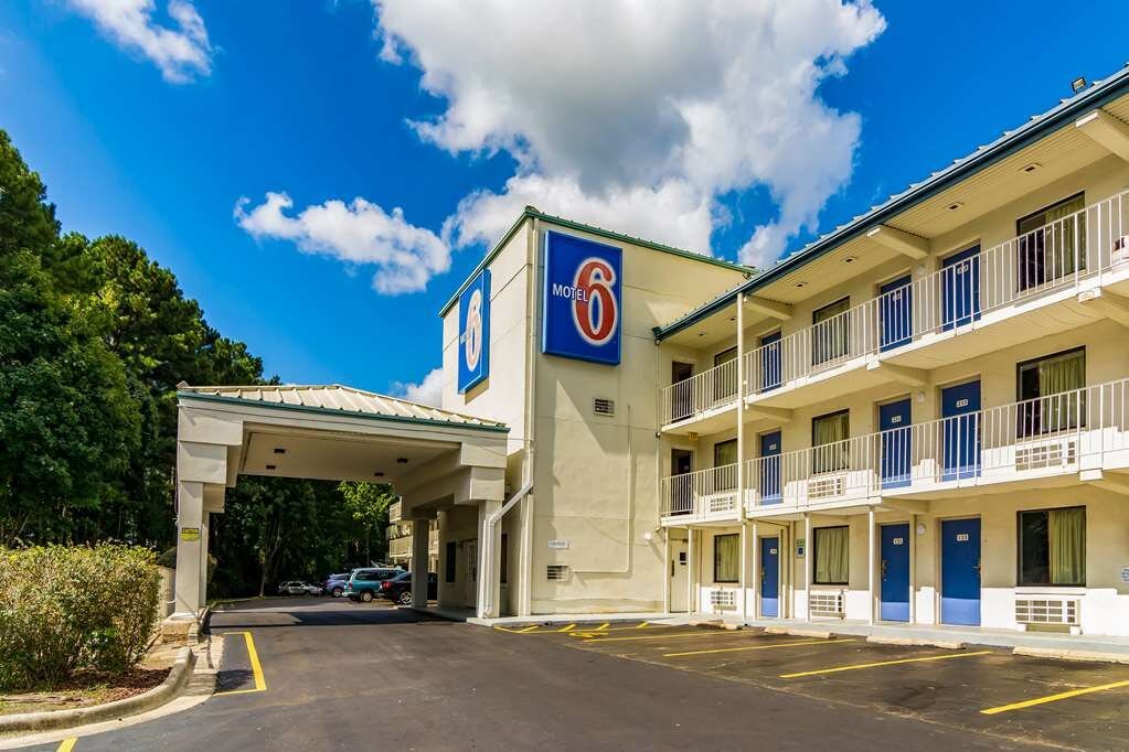 MOTEL 6 RALEIGH SOUTHWEST CARY 70 (̶8̶1̶) Prices & Reviews NC