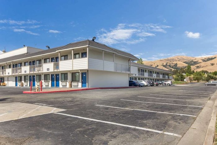 MOTEL 6 FREMONT SOUTH - Motel Reviews, Photos, Rate Comparison