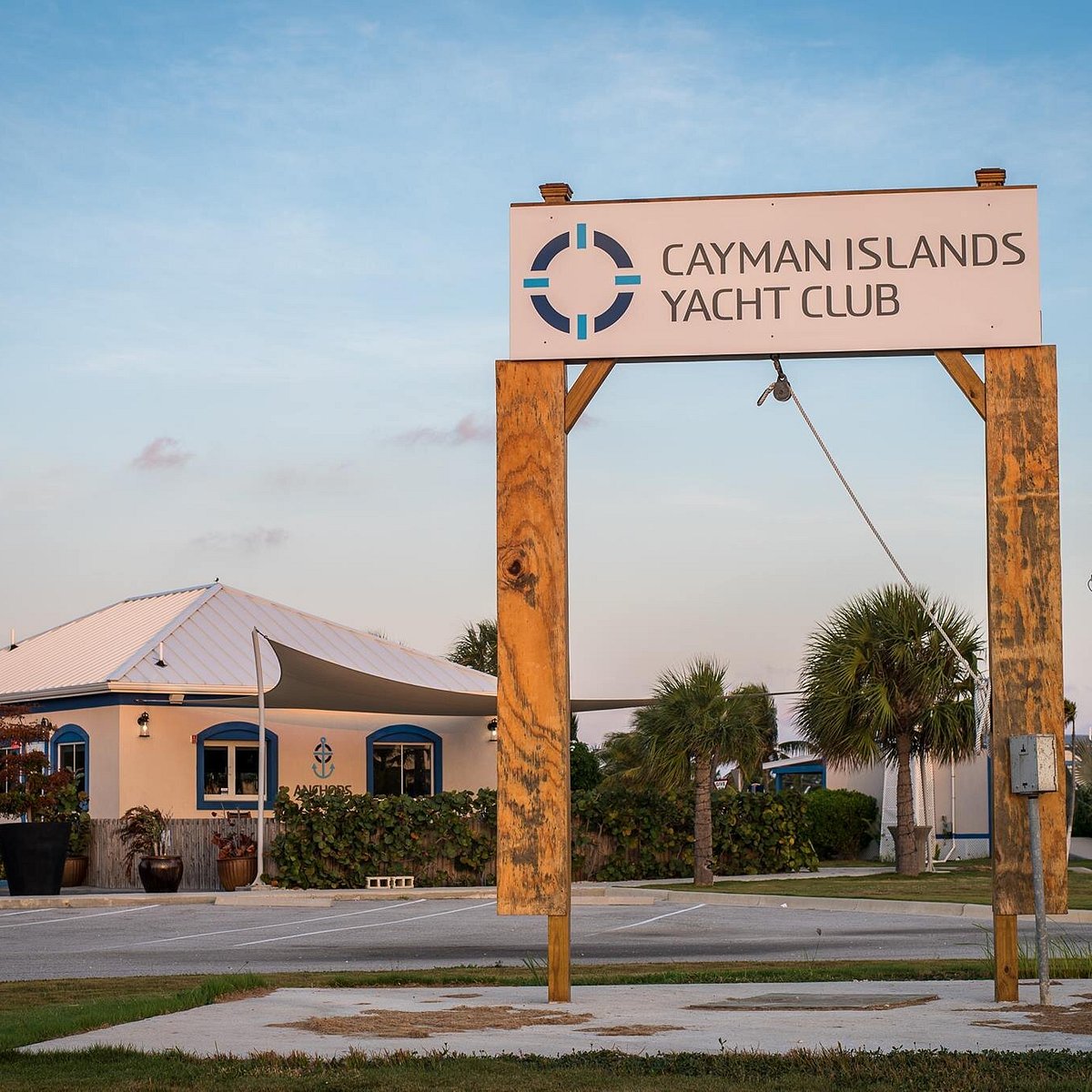cayman islands yacht club west bay