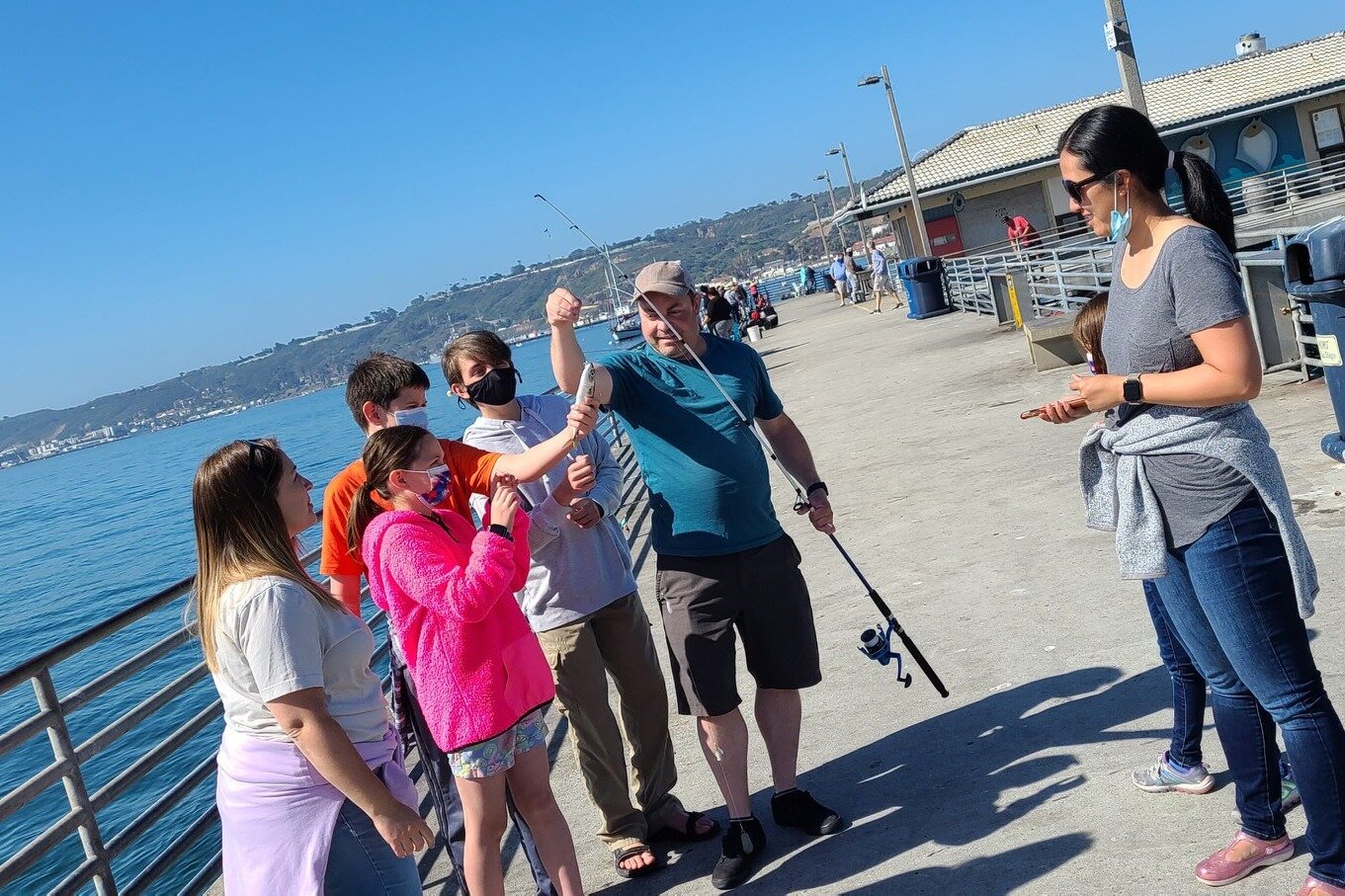 2024 SDExplorer Com San Diego Pier Fishing   Caption 