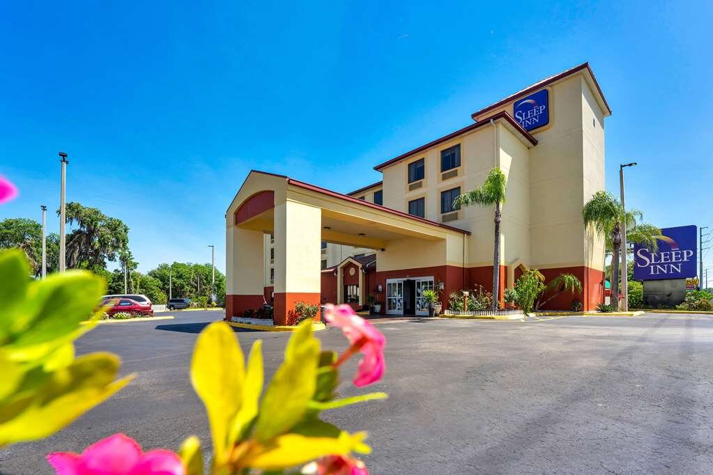 SLEEP INN LEESBURG CHAIN OF LAKES Updated 2024 Prices Hotel