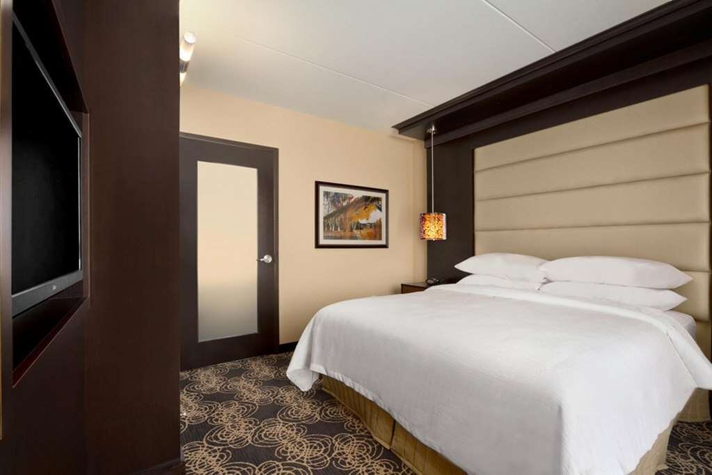 Hotel photo 44 of Embassy Suites by Hilton Knoxville West.