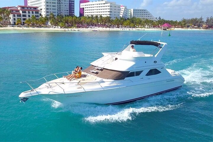 yacht rental in cancun mexico