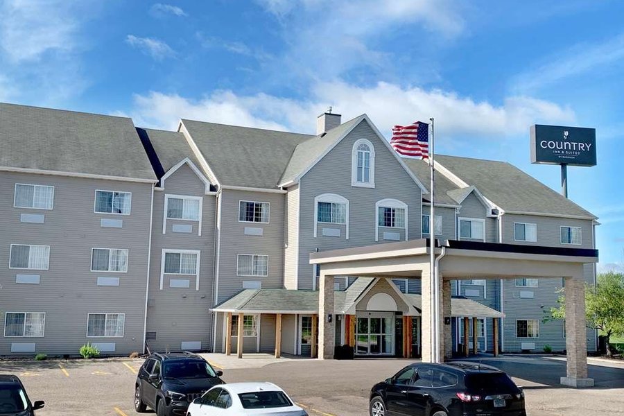 컨트리 인 스위트 오와토나 (Country Inn & Suites by Radisson, Owatonna, MN) - 호텔 리뷰 & 가격 비교