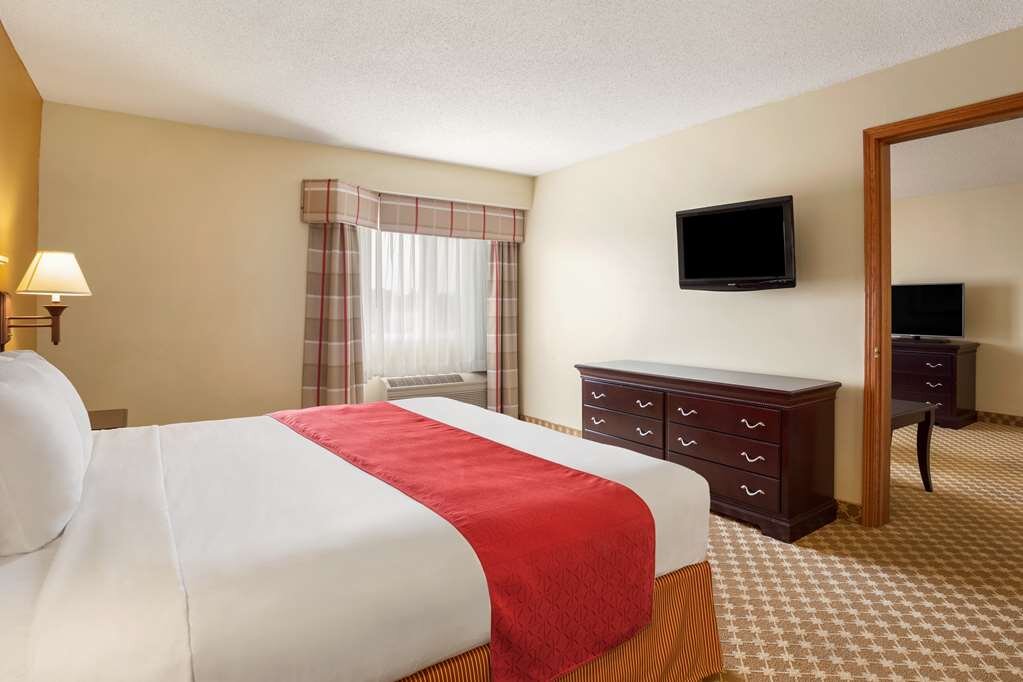 Hotel photo 19 of Country Inn & Suites by Radisson, Lincoln North Hotel and Conference Center, NE.