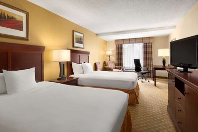 Hotel photo 7 of Country Inn & Suites by Radisson, Atlanta Airport South, GA.
