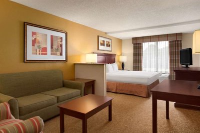 Hotel photo 4 of Country Inn & Suites by Radisson, Atlanta Airport South, GA.
