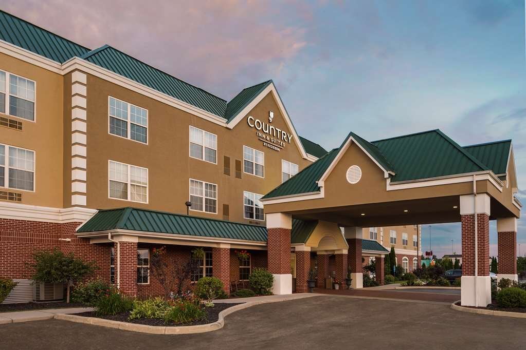 COUNTRY INN & SUITES BY RADISSON, FINDLAY, OH $96 ($̶1̶0̶9̶) - Updated ...