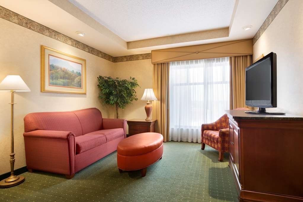 Hotel photo 64 of Embassy Suites by Hilton Lincoln.