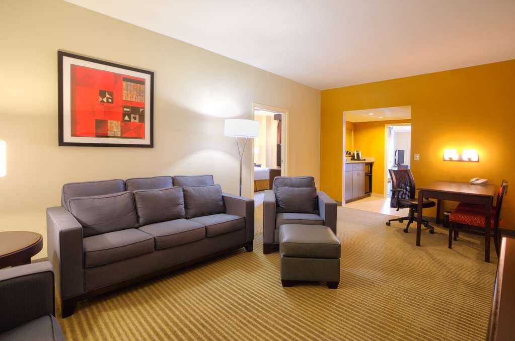 Hotel photo 6 of Embassy Suites by Hilton Laredo.