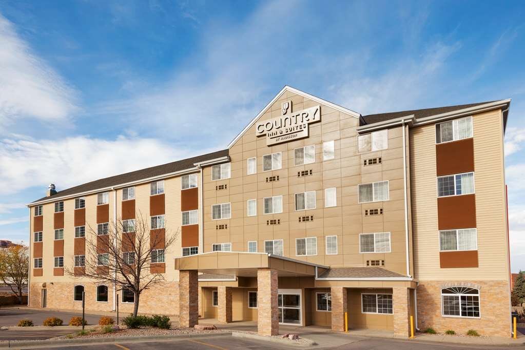 COUNTRY INN & SUITES BY RADISSON, SIOUX FALLS, SD: UPDATED 2024 Hotel ...