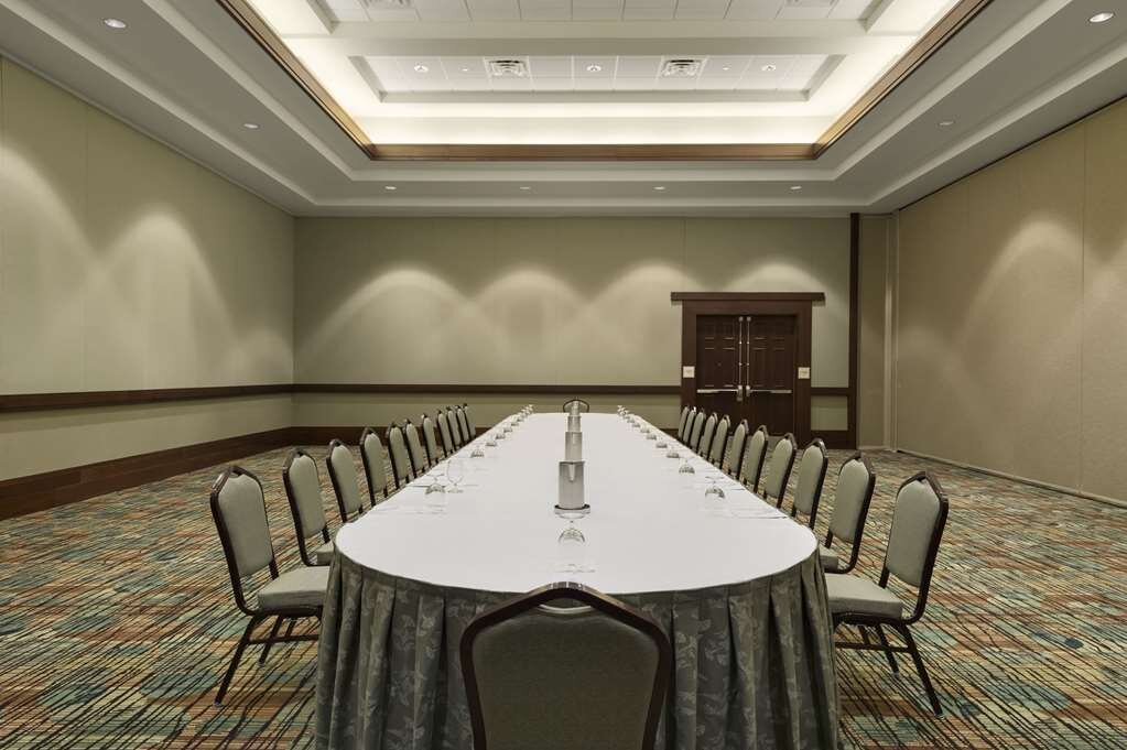 Hotel photo 57 of Embassy Suites by Hilton Orlando Lake Buena Vista South.