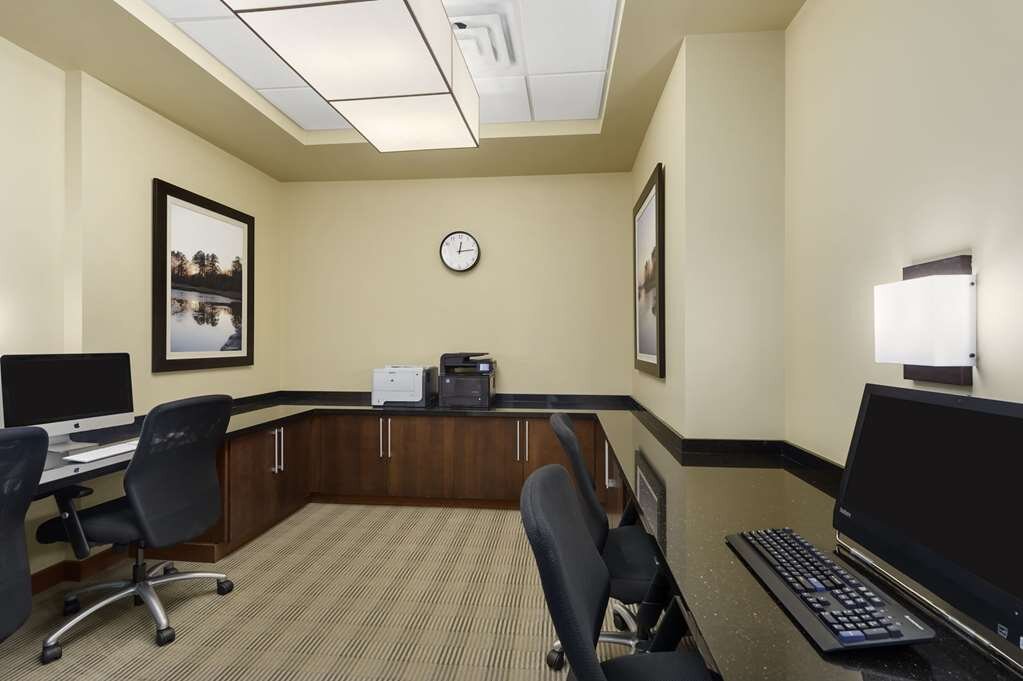 Hotel photo 62 of Embassy Suites by Hilton Orlando Lake Buena Vista South.