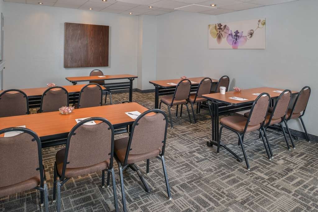 Hotel photo 28 of Hampton Inn Closest to Universal Orlando.