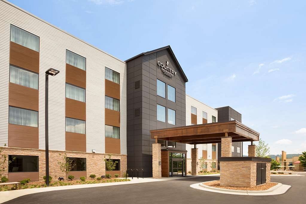 Country Inn &amp; Suites by Radisson, Asheville Westgate, NC, hotel em Asheville