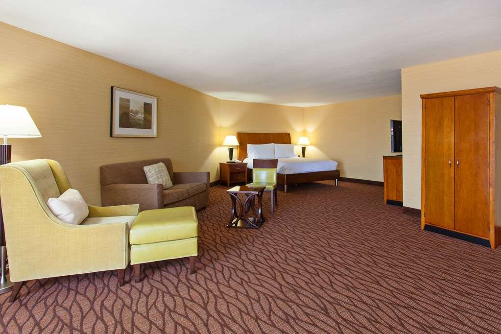 Hotel photo 15 of Hilton Garden Inn Monterey.