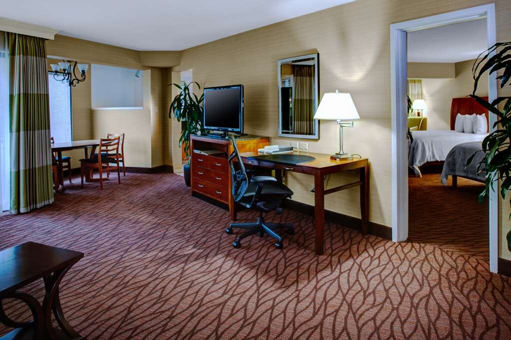 Hotel photo 47 of Hilton Garden Inn Monterey.