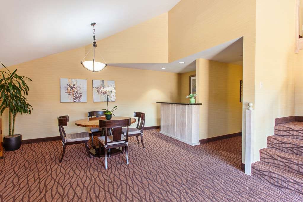 Hotel photo 4 of Hilton Garden Inn Monterey.