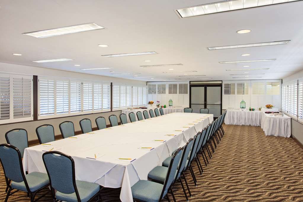 Hotel photo 68 of Hilton Garden Inn Monterey.