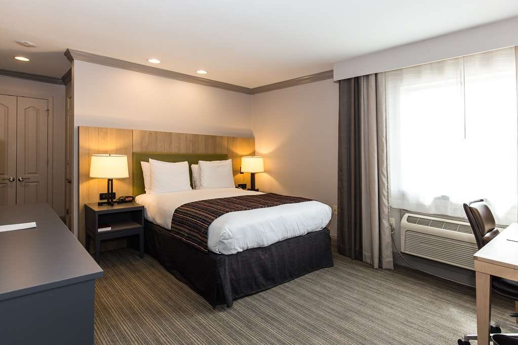 Hotel photo 24 of Country Inn & Suites by Radisson, Metairie (New Orleans), LA.