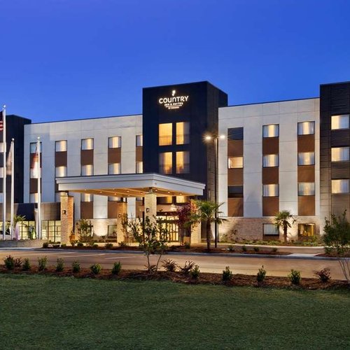 THE 10 CLOSEST Hotels to Carolina Premium Outlets, Smithfield