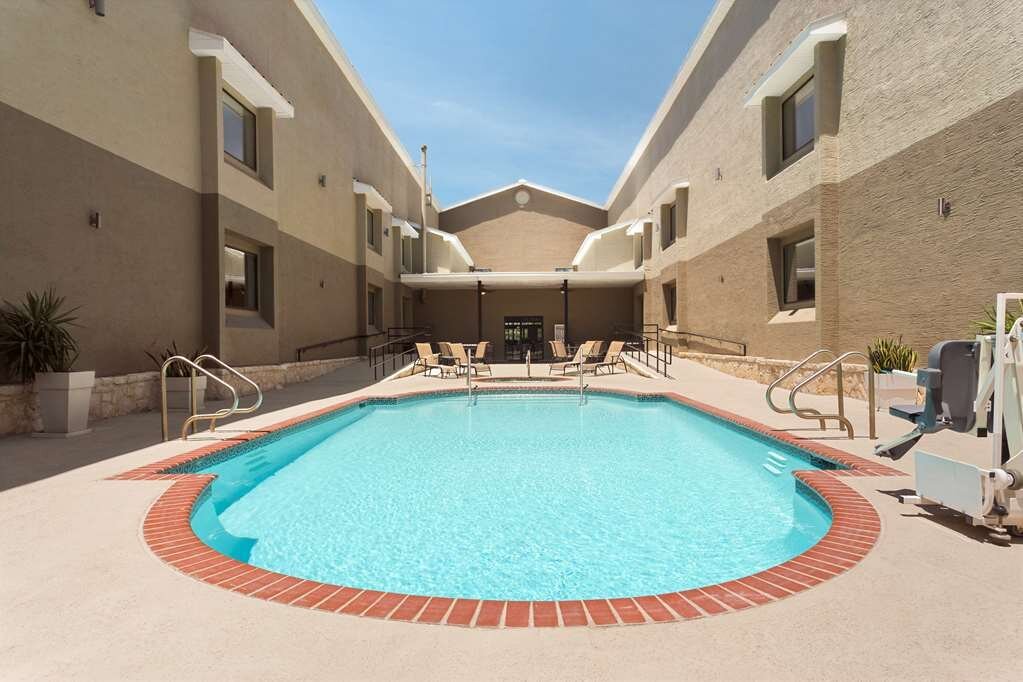 Country Inn & Suites by Radisson, Lackland AFB (San Antonio), TX (Texas