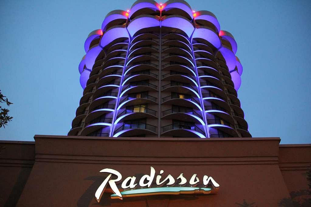 Radisson Hotel Cincinnati Riverfront, hotel em Cincinnati