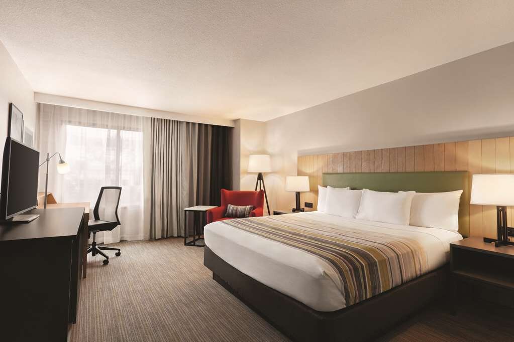 Hotel photo 20 of Country Inn & Suites by Radisson, San Diego North, CA.