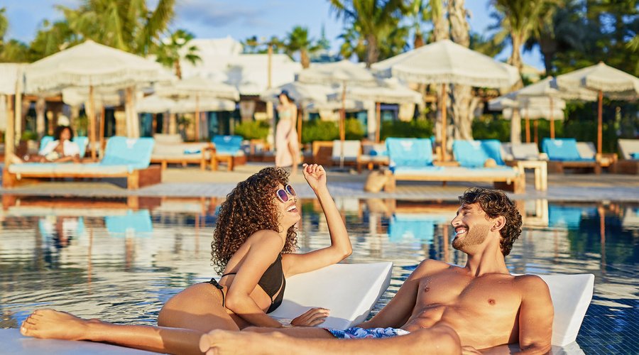 White Beach -  Couple