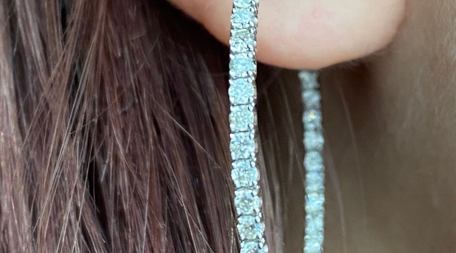 Diamonds inside out 