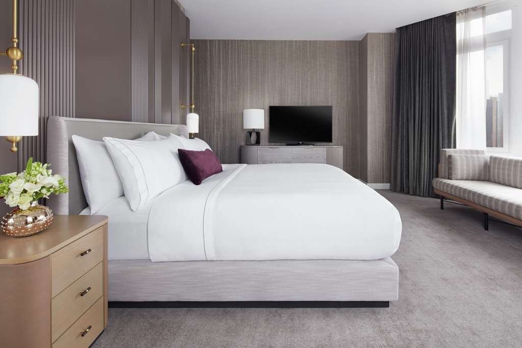 Hotel photo 1 of Conrad New York Midtown.