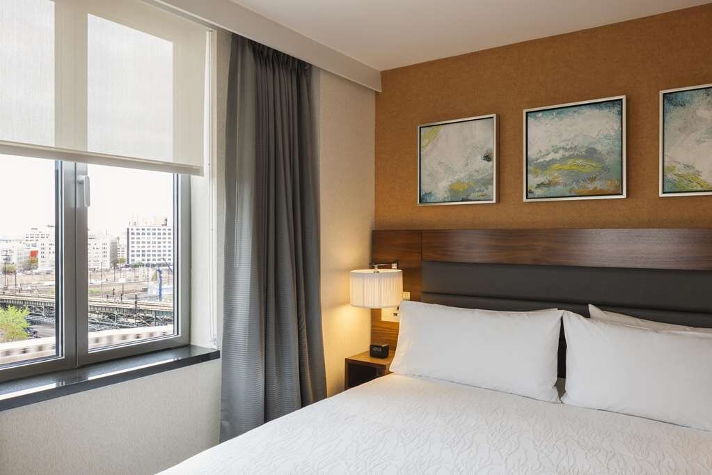 Hotel photo 18 of Hilton Garden Inn Long Island City New York.