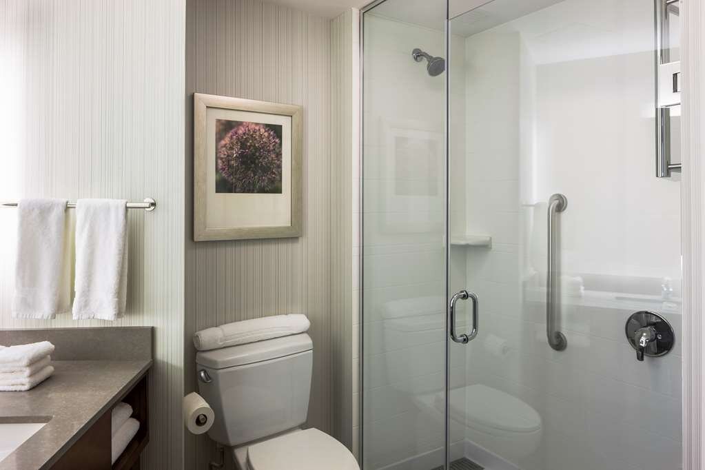 Hotel photo 2 of Hilton Garden Inn Long Island City New York.