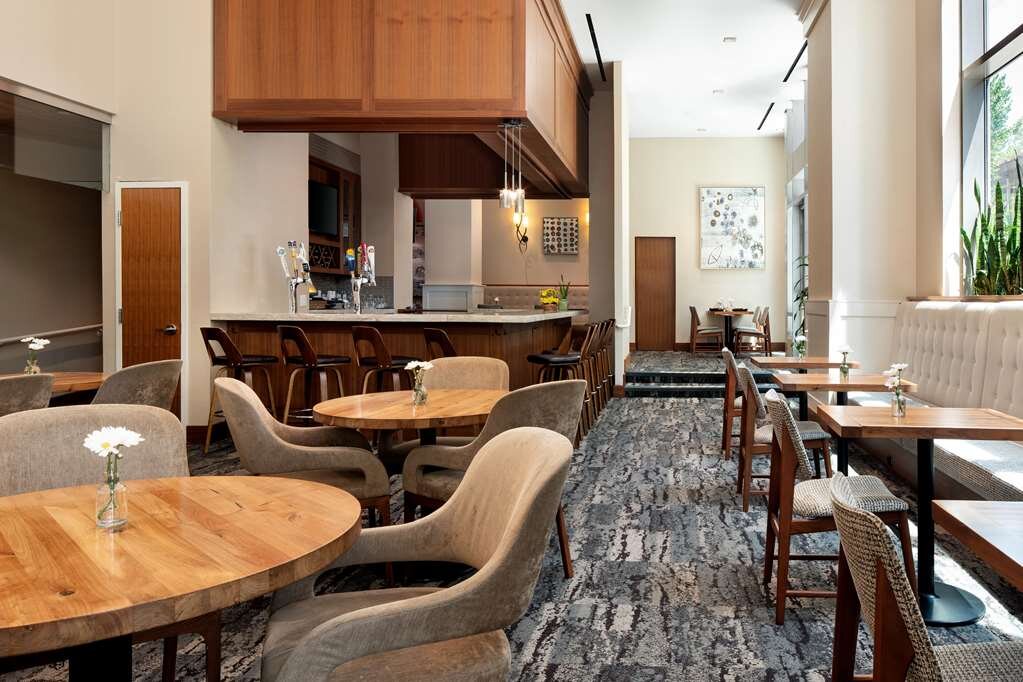 Hotel photo 85 of Hilton Garden Inn Long Island City New York.
