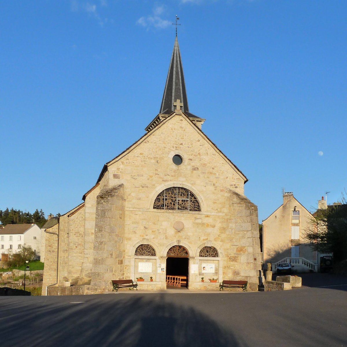 2022年 Eglise Saint Etienne - 行く前に！見どころをチェック - トリップアドバイザー