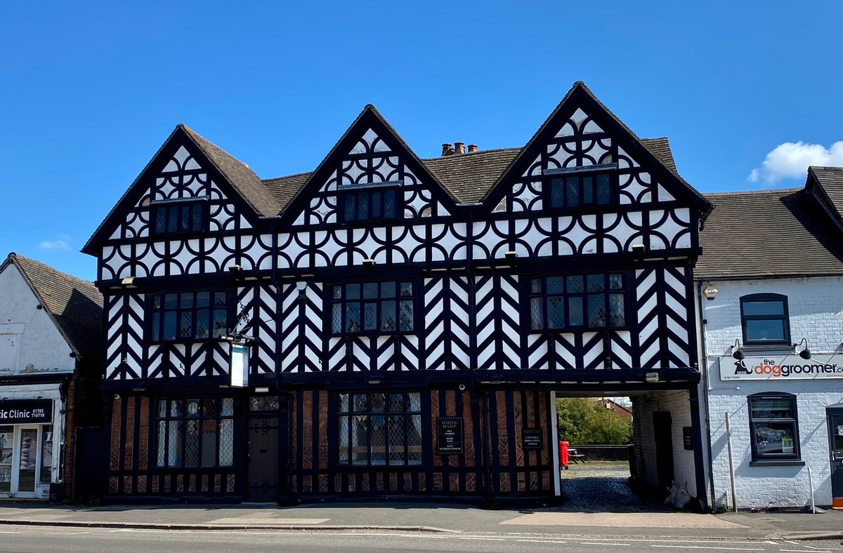 THE WHITE HART, Penkridge - Stone Crss - Updated 2024 Restaurant ...