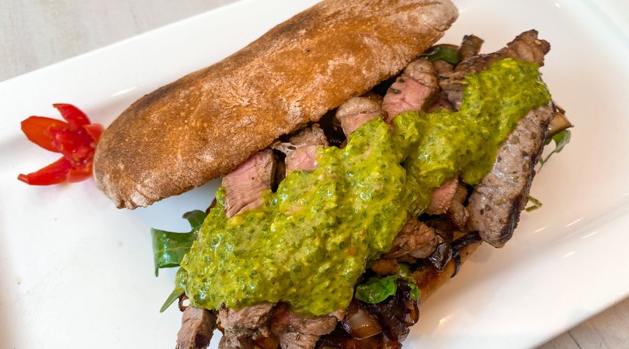 Rump and caramelised panino