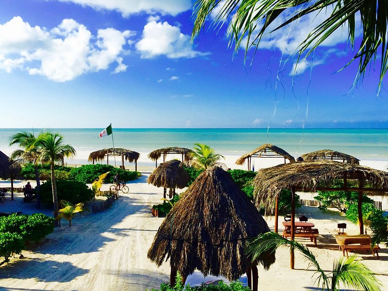 Tropical beach at Palapas del Sol on Holbox