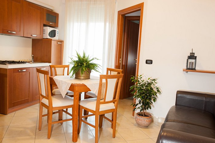 RESIDENCE FELLINI - Prices & Condominium Reviews (Rimini, Italy)