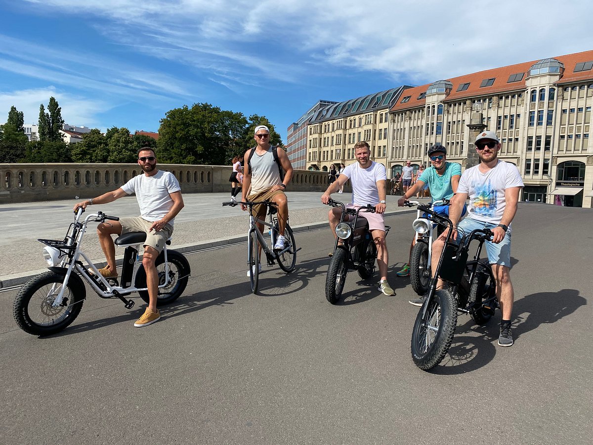 urban bike tours berlin