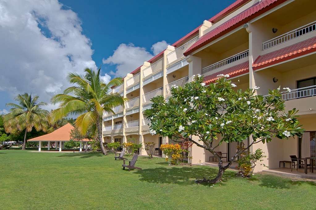 Radisson Grenada Beach Resort, hotel in Union Island