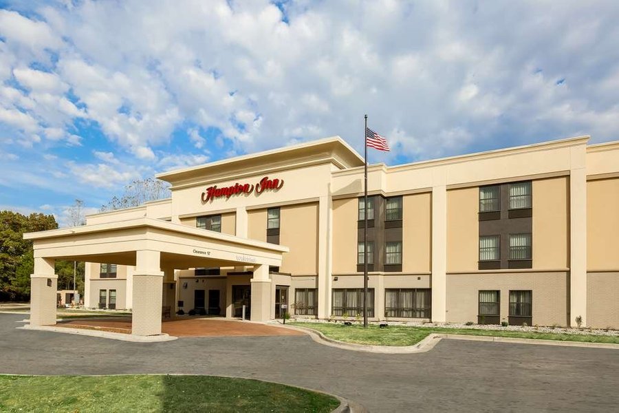 HAMPTON INN JACKSON $79 ($̶1̶2̶0̶) - Prices & Hotel Reviews - MI