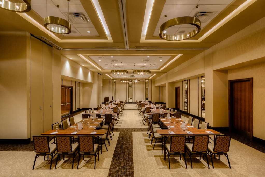 Hotel photo 21 of Hilton Garden Inn Virginia Beach Oceanfront.