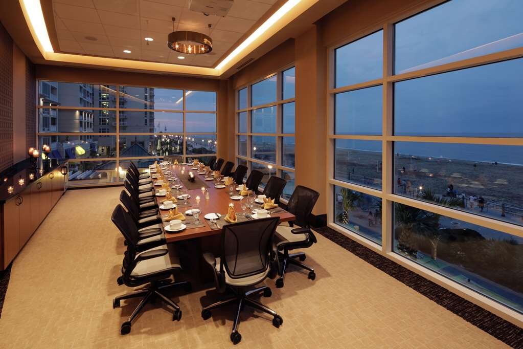 Hotel photo 71 of Hilton Garden Inn Virginia Beach Oceanfront.
