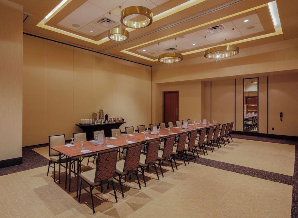 Hotel photo 42 of Hilton Garden Inn Virginia Beach Oceanfront.