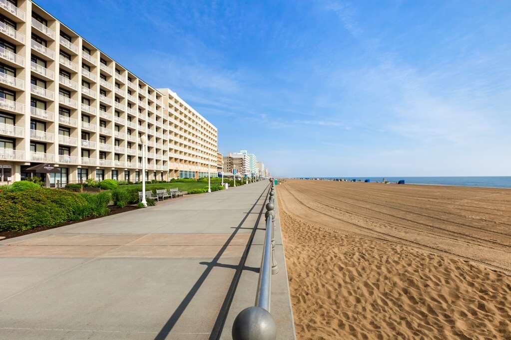 Hotel photo 12 of Country Inn & Suites by Radisson, Virginia Beach (Oceanfront), VA.