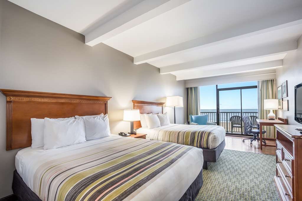 Hotel photo 22 of Country Inn & Suites by Radisson, Virginia Beach (Oceanfront), VA.