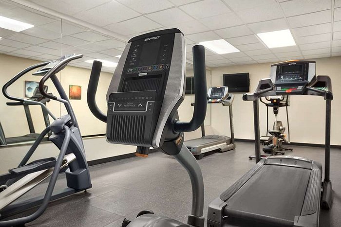 South Charlotte, NC, Hotels with Fitness Center