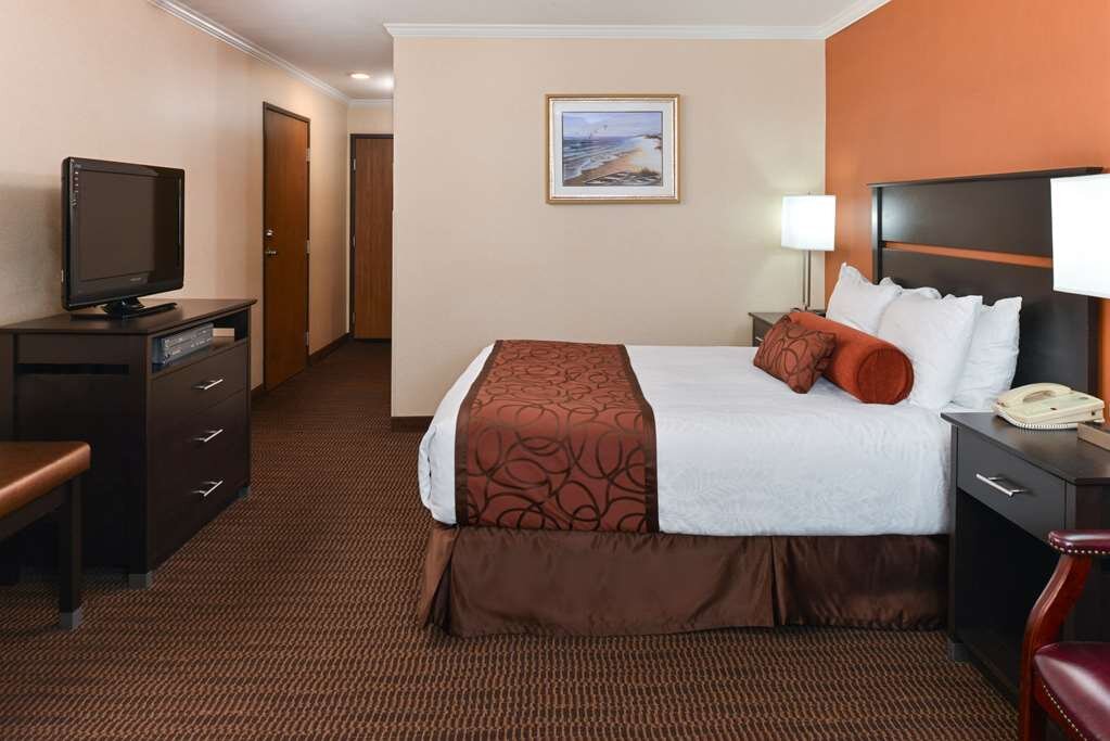 Hotel photo 29 of Best Western Plus Landmark Inn.
